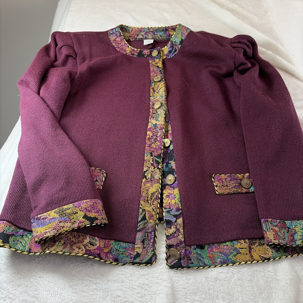 Vintage‎ Knit Sweater Made In USA Floral Trim 15/16 Button Front  Shoulder Pads